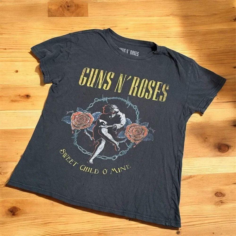 Guns And Roses Black Grey Punk Graphic Band Tee T Shirt Music Medium